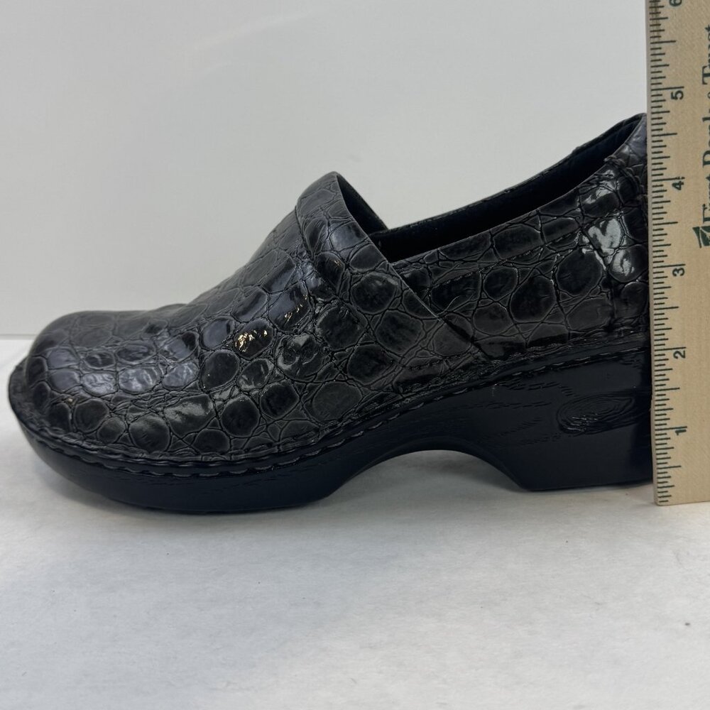 BOC Born Concept Womens Size 7 Gray Croc Faux Leather Peggy Slip On Clogs Shoes - Picture 11 of 15
